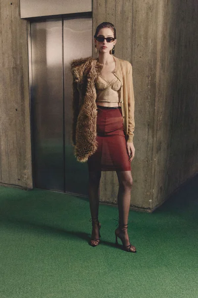 Look 3